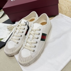 Gucci Low Shoes